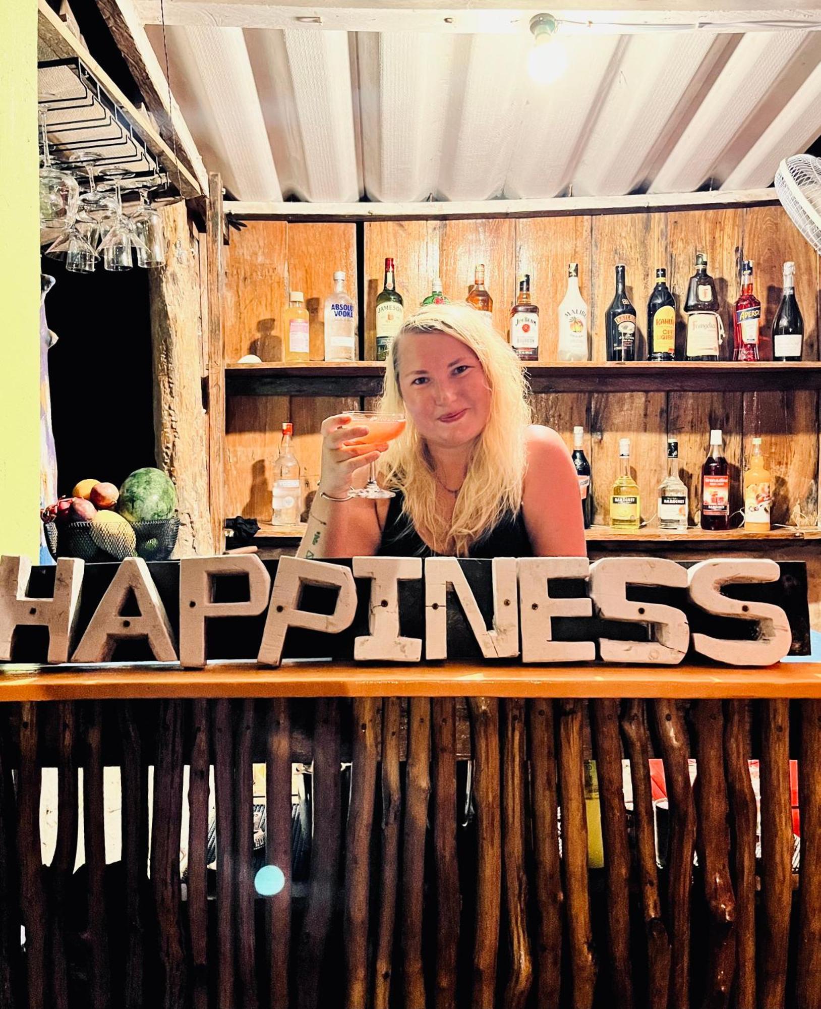 Happiness Guesthouse Đảo Koh Rong Samloem Ngoại thất bức ảnh