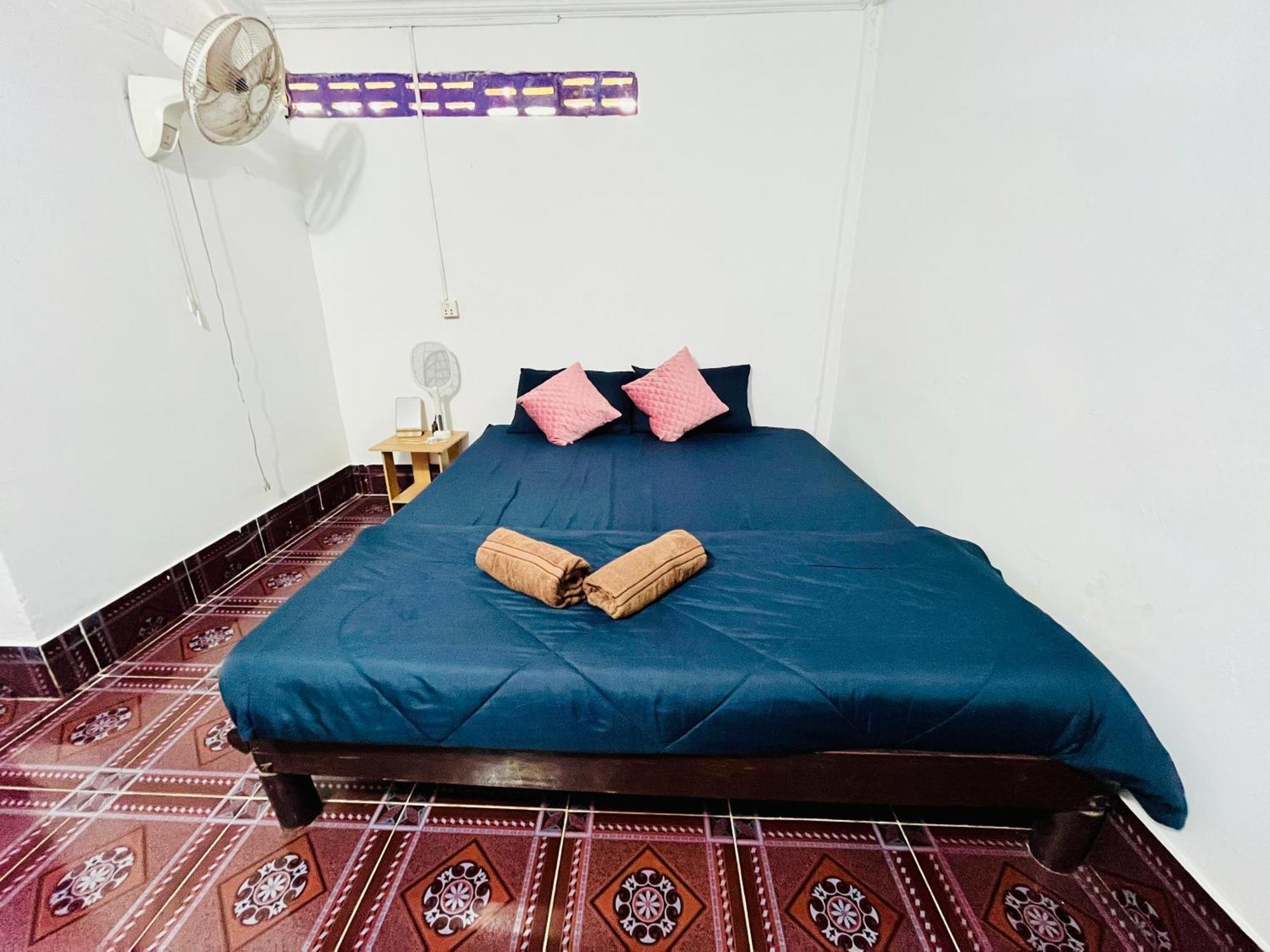 Happiness Guesthouse Đảo Koh Rong Samloem Ngoại thất bức ảnh